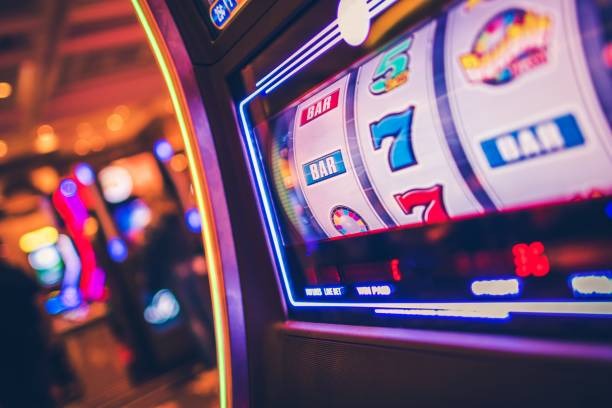 French Roulette betting layout on 99aset live table with French-language bet zones